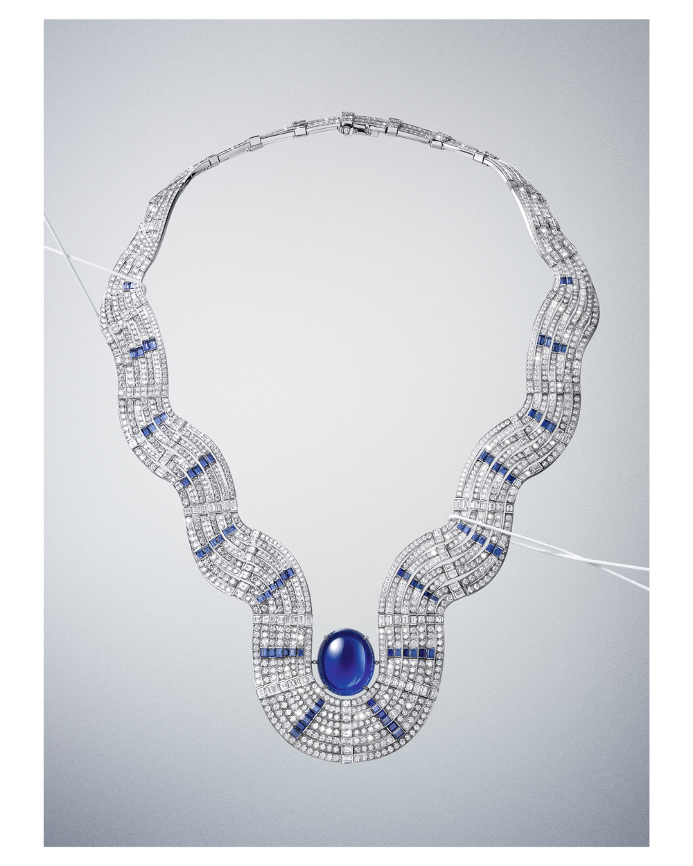 卡地亚EN-ÉQUILIBRE高级珠宝系列HALIADE项链 卡地亚EN-ÉQUILIBRE高级珠宝系列HALIADE项链.jpg