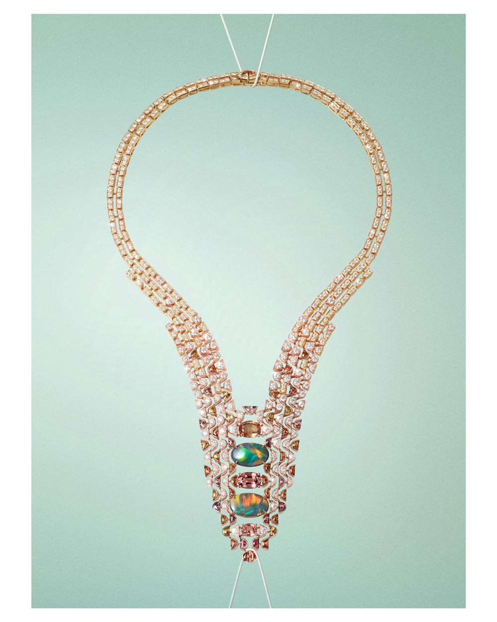 卡地亚EN-ÉQUILIBRE高级珠宝系列CAFAYATE项链 卡地亚EN-ÉQUILIBRE高级珠宝系列CAFAYATE项链.jpg