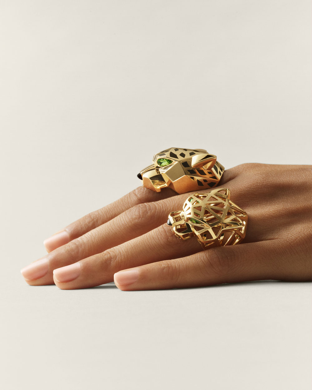 1 Panthère-de-Cartier卡地亚猎豹系列戒指(2) 1 Panthère-de-Cartier卡地亚猎豹系列戒指(2).jpg